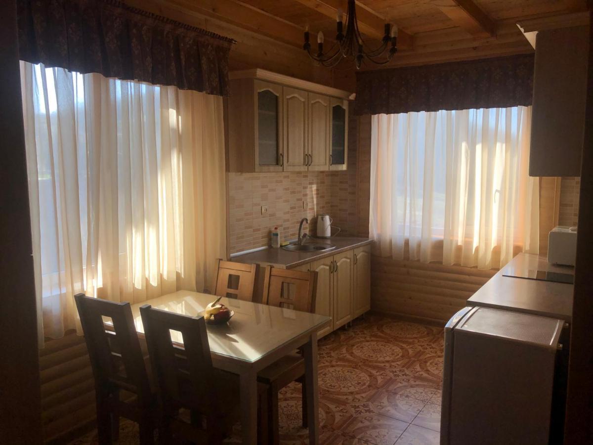 Villa Solnce Karpat à Polyana  Extérieur photo