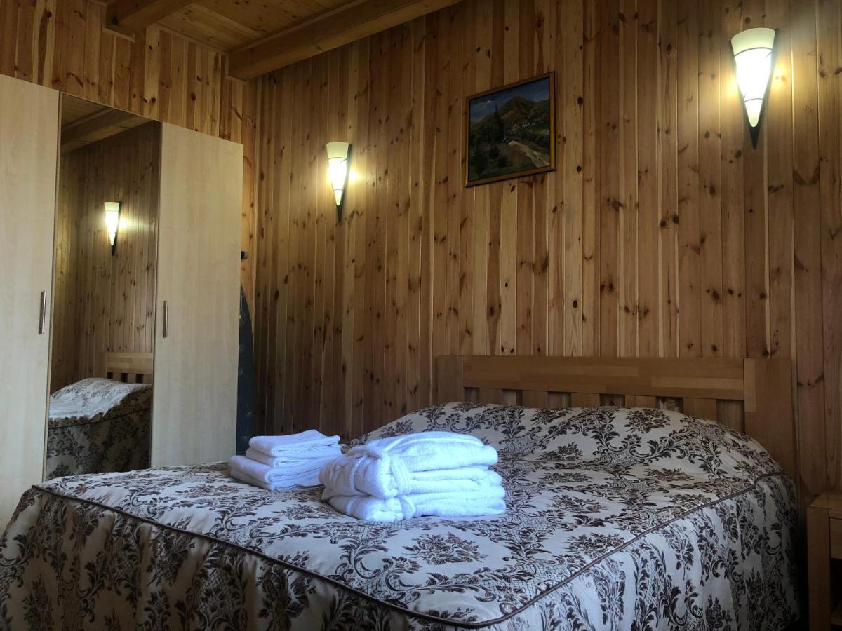 Villa Solnce Karpat à Polyana  Extérieur photo